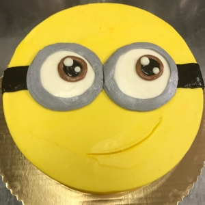 DISPICABLE ME MINIONS BOB AND KEVIN MOVIE CHARACTER KIDS CUSTOM BIRTHDAY PARTY CAKE IN CHICAGO