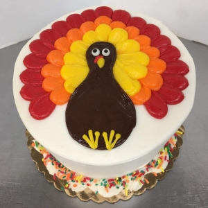 TURKEY DAY AUTUMN FALL COLOR CARTOON THANKSGIVING HOLIDAY CELEBRATION CAKE IN CHICAGO ILLINOIS