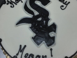 WHITE SOX BASEBALL SPORTS LOGO BOYS KIDS BIRTHDAY CAKE