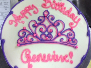 PRINCESS CROWN TIARA PINK AND PURPLE WITH PEARLS FOR GIRLY BIRTHDAY CELEBRATION PARTY CAKE IN CHICAGO
