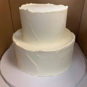 SIMPLE ELEGANT RUSTIC WHITE CLASSY TIER WEDDING CAKE IN CHICAGO
